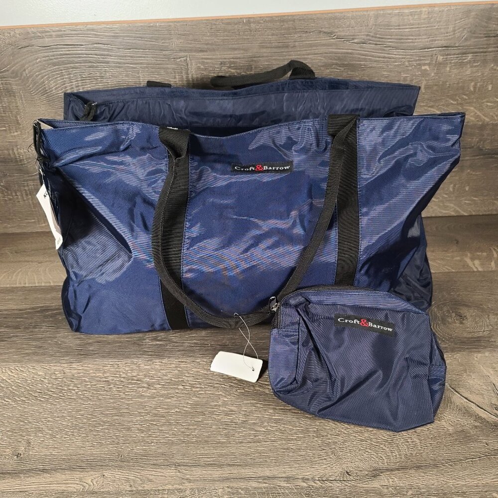 NWT Croft & Barrow Navy Weekender Bag with Bonus Travel Pouch